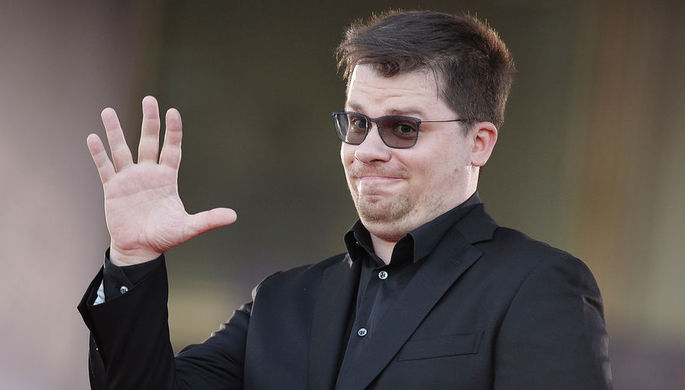 Актер Гарик Харламов перед церемонией вручения премии «ТЭФИ» в Москве, 2016 год