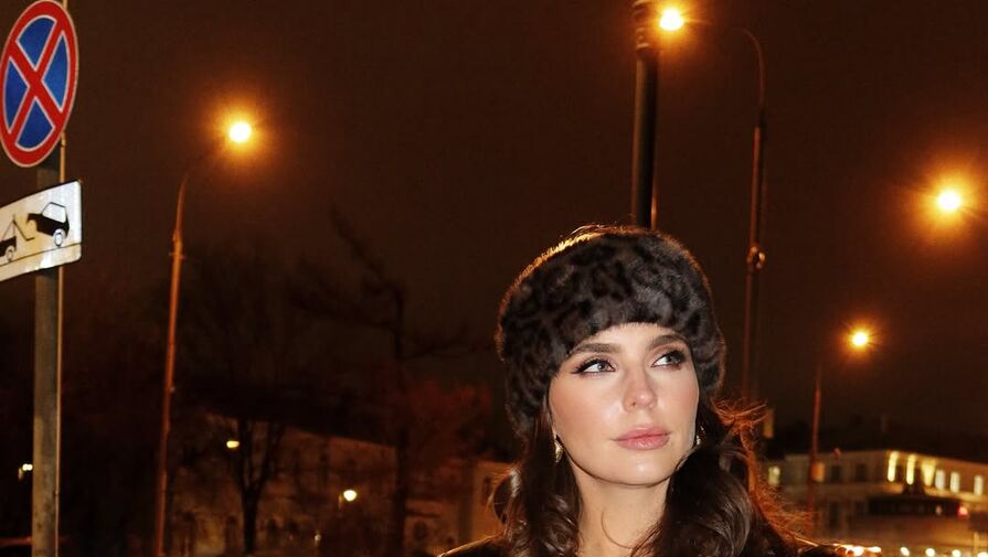 Актриса Лиза Моряк появилась на публике в кожаном комбинезоне