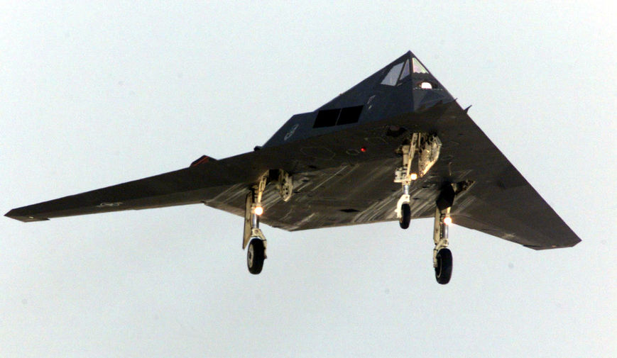 Бомбардировщик F-117 "Ночной ястреб"