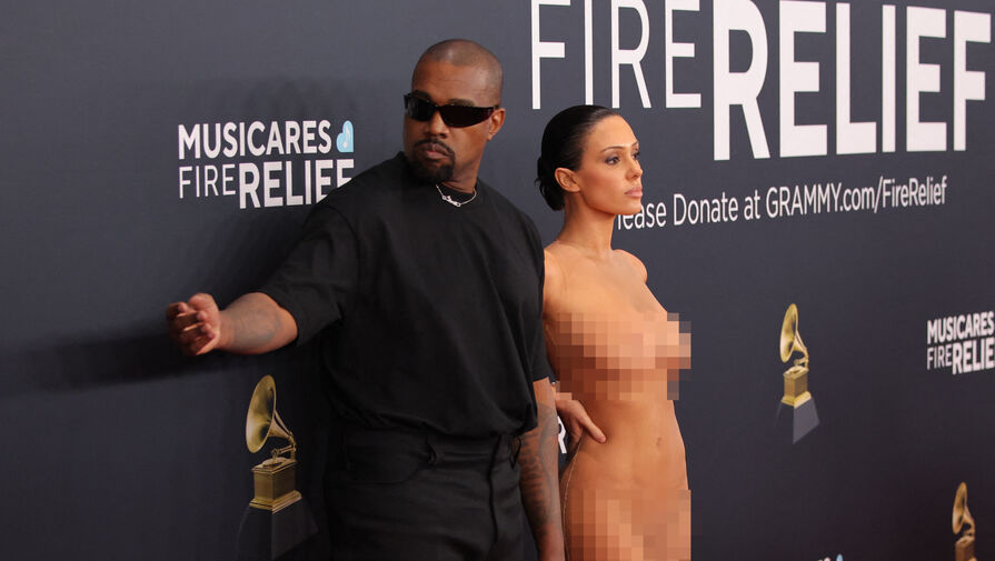 Модель Бьянка Цензори хотела несколько раз развестись с Канье Уэстом