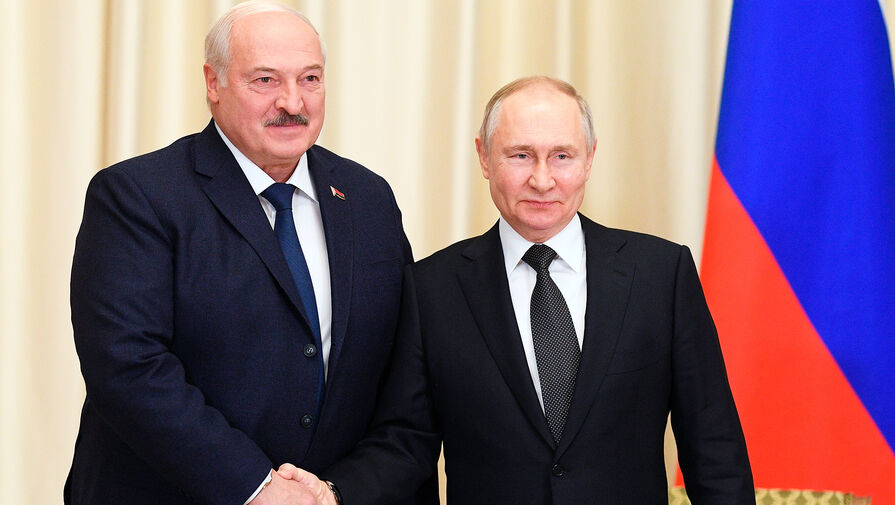 Лукашенко: договоренности с Россией по обороне выполнены на 100% и "даже больше"