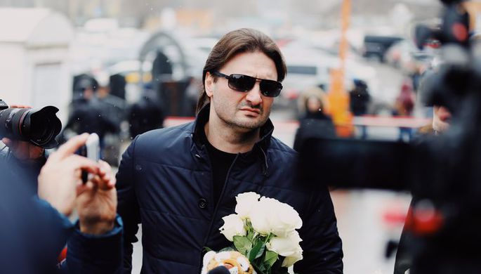 Генеральный директор Большого московского цирка на проспекте Вернадского Эдгард Запашный во время...