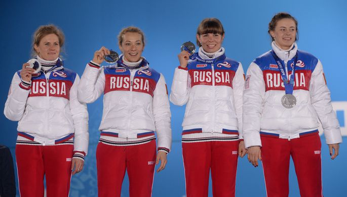 Россиянки Яна Романова, Ольга Зайцева, Екатерина Шумилова, Ольга Вилухина, завоевавшие серебряные...