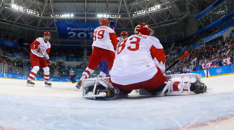 Во время матча группового этапа на XXIII зимних Олимпийских играх по хоккею: Словакия — Россия, 14 февраля 2018 года