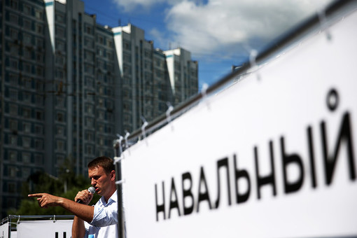 55% москвичей готовы проголосовать за врио мэра Собянина, еще 9% — за оппозиционера Навального, 4% — за коммуниста Мельникова и 3% — за лидера «Яблока» Митрохина.