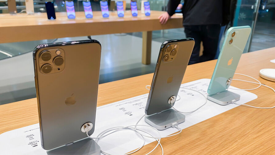 Ведомости: Apple выбыла из тройки лидеров по объему импорта смартфонов в Россию