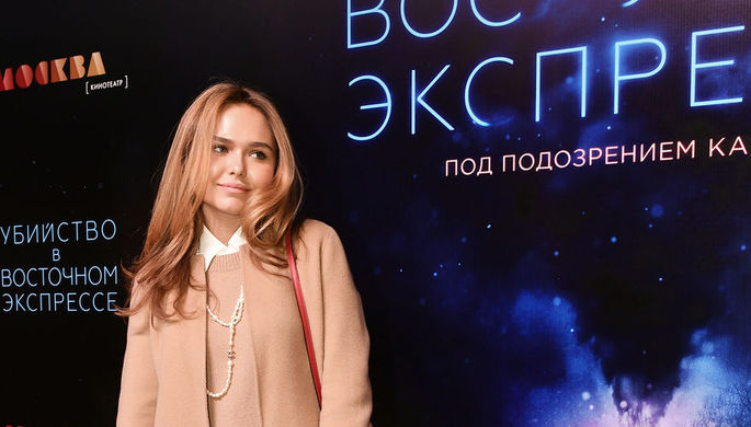 Модель и певица Стефания Маликова