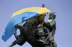 Левада-центр провел новый опрос об отношении россиян к событиям на Украине