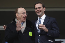 ������ ������ (���������� ���������� News Corp.) � ��� ���� ������ ������ (� 2007-�� &mdash; CEO...