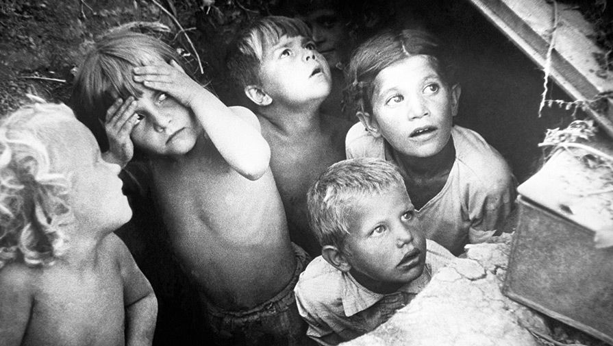 Дети войны. Во время налета немецкой авиации