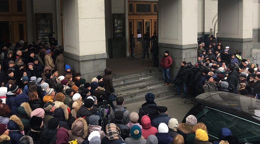 Церемония прощания с Дмитрием Хворостовским в Москве, 27 ноября 2017 года