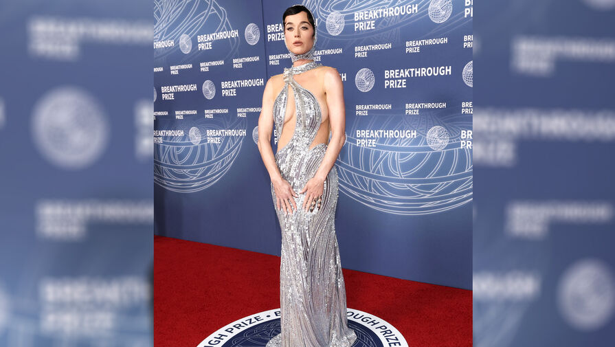 Певица Кэти Перри получит $2 миллиона от 85-летнего ветерана