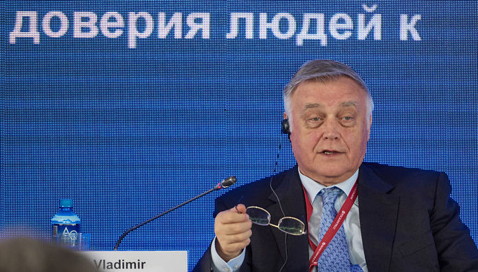 Владимир Якунин на ПМЭФ-2018
