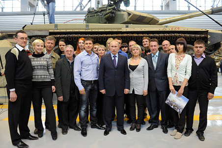 Избирательная кампания Владимира Путина в феврале 2012 года прошла под знаменем «Уралвагонзавода»