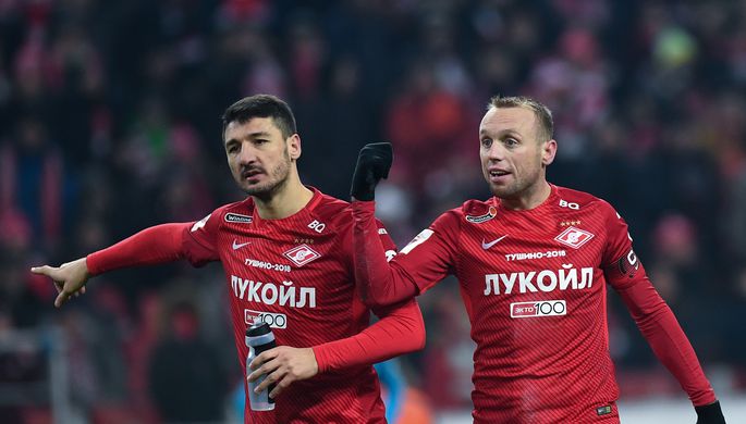 Защитник «Спартака» Сальваторе Боккетти и его капитан Денис Глушаков