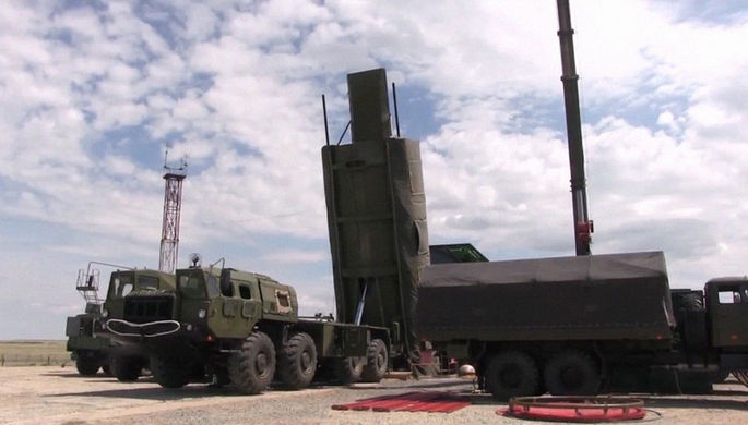 Кадр из видео о запуске ракеты «Авангард», предоставленного Минобороны России