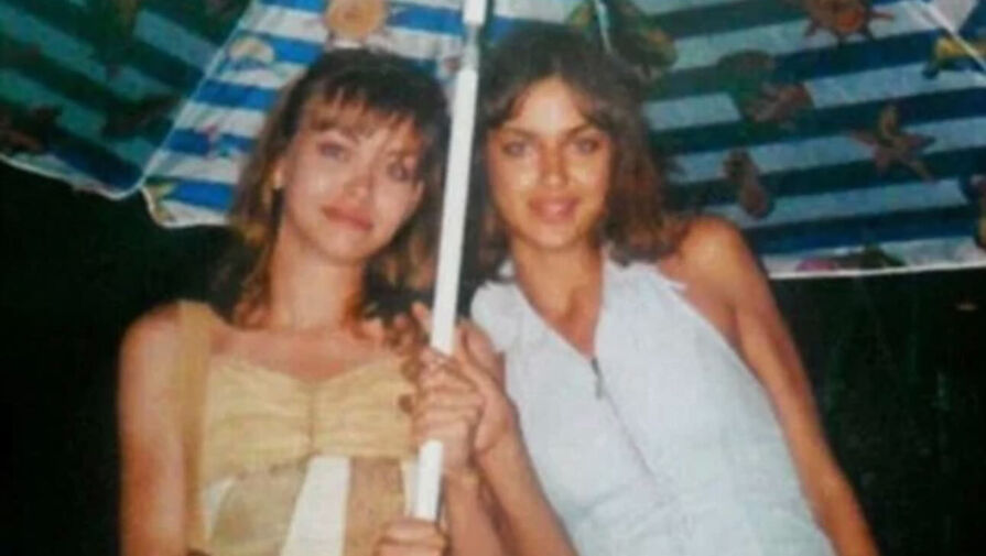 Супермодель Ирина Шейк выложила фото со своей сестрой Татьяной