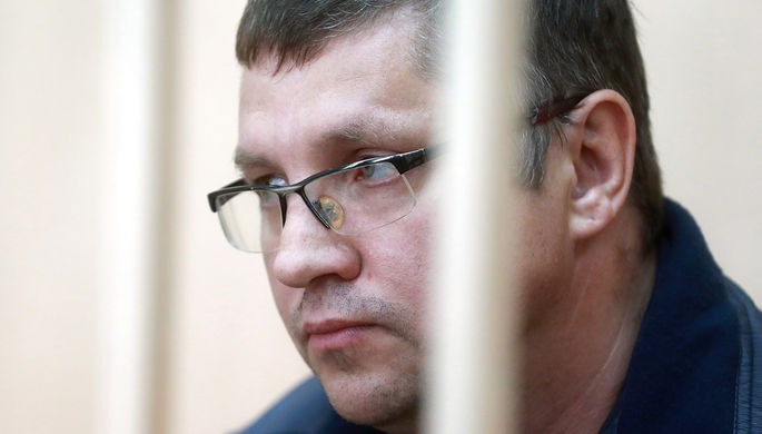Подозреваемый в денежных махинациях управляющий директор по инвестиционной деятельности АО...