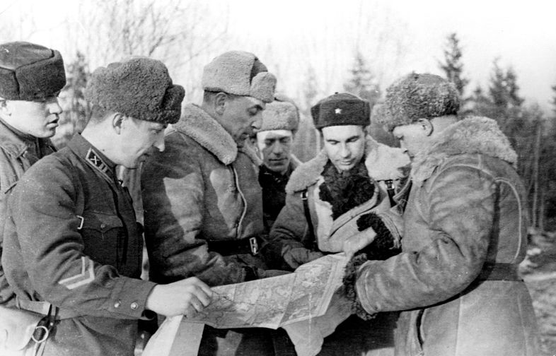 Военные на Волховском фронте