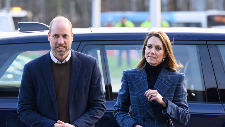 Принцесса Кейт Миддлтон и принц Уильям вышли на публику в Шотландию