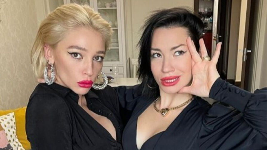 Блогерша Ида Галич пожалела Настю Ивлееву после взлома аккаунта