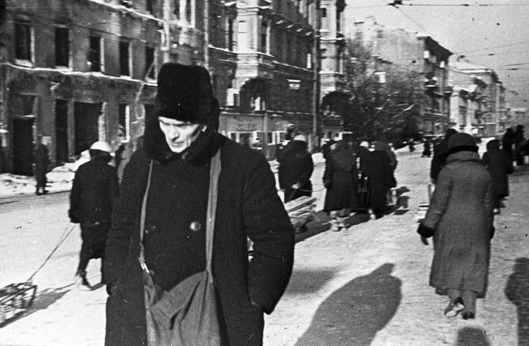 Жители блокадного Ленинграда