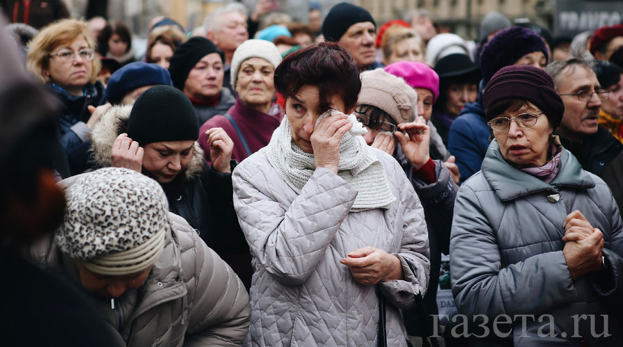 Прощание с Михаилом Задорновым в церкви Александра Невского в Риге, 15 ноября 2017 года