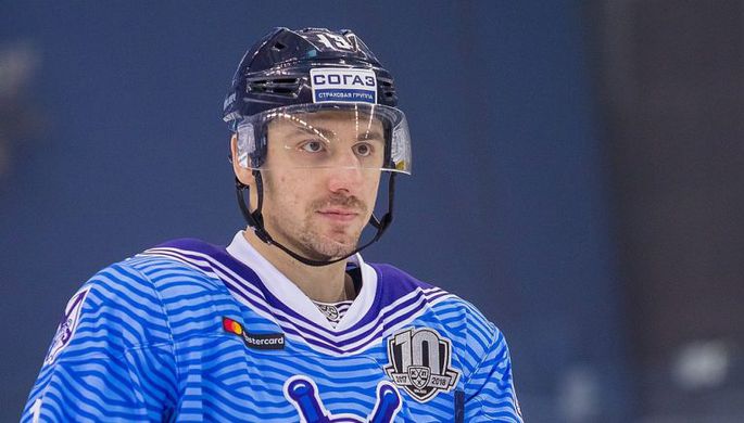 Хоккеист «Сибири» Самвел Мнацян