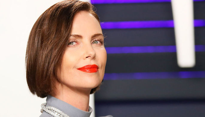Актриса Шарлиз Терон на афтепати журнала Vanity Fair после премии «Оскар» в...