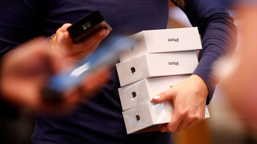СМИ узнали о планах Apple осенью представить iPhone с тройной камерой