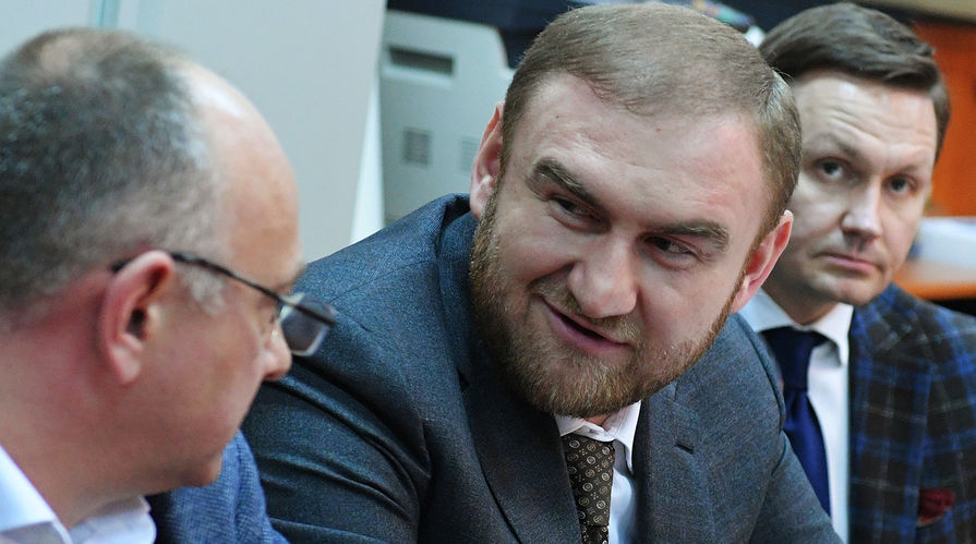 Сенатор Рауф Арашуков в Басманном суде, 30 января 2019 года