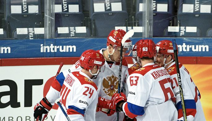 Игроки сборной России в матче первого этапа Евротура Кубка Карьяла между сборными командами России и...