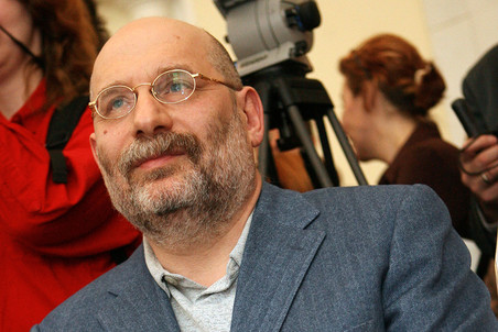 Борис Акунин о том, где в его книге «Весь мир театр» можно отыскать экстремизм Борис Акунин о том, где в его книге «Весь мир театр» можно отыскать экстремизм