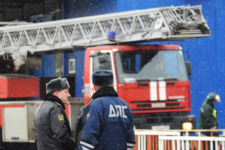 При пожаре на Качаловском рынке в Москве погибли 15 человек При пожаре на Качаловском рынке в Москве погибли 15 человек