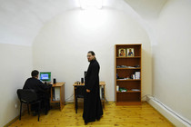 Patriarch Kirill says priests shouldn't seek social media popularity, "the church doesn't care about 'likes'"