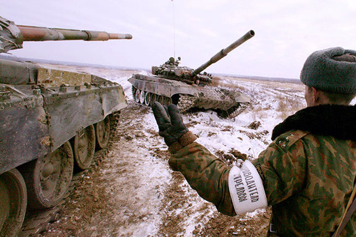 Левашовский военный лагерь — полигон, использующийся для танковых стрельб