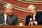 25 лет назад Михаил Горбачев и Джордж Буш-старший завершили «холодную войну»