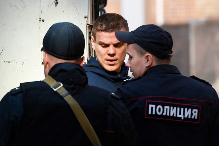 Александр Кокорин на очередном слушании