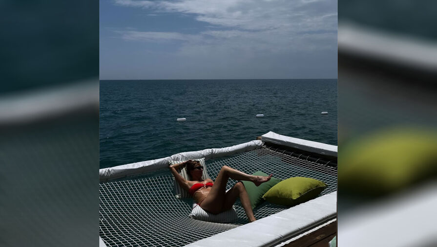 Бизнесвумен Светлана Бондарчук опубликовала фото в купальнике на вилле в Турции