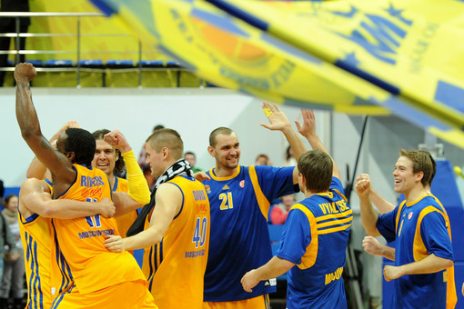 &laquo;�����&raquo; �������� &laquo;�������-��������&raquo; � ���