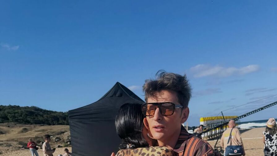 У ведущей Утяшевой началась аллергия из-за укуса осы на съемках в Стамбуле