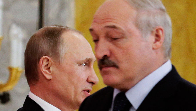 Президент России Владимир Путин и президент Белоруссии Александр Лукашенко во время встречи в...