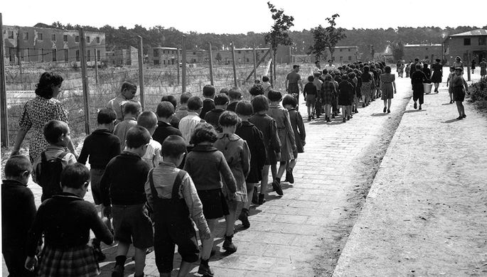 Дети в немецком лагере, 27 мая 1947 года