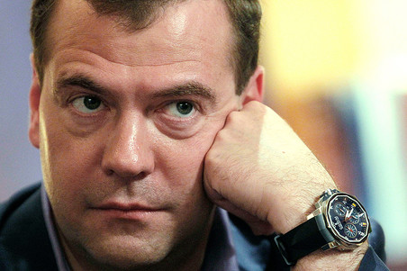 Дмитрий Медведев может оказаться не единственным лидером списка ЕР