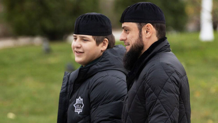 Сын Кадырова Адам получил орден "За служение религии Ислам"