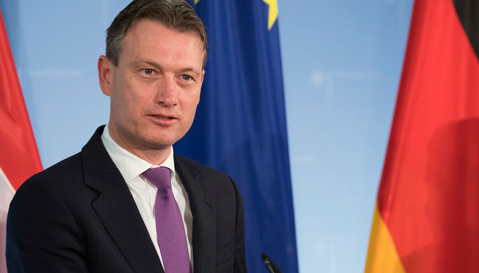 Глава МИД Нидерландов Хальбе Зейлстра на пресс-конференции в Германии, 2017 год