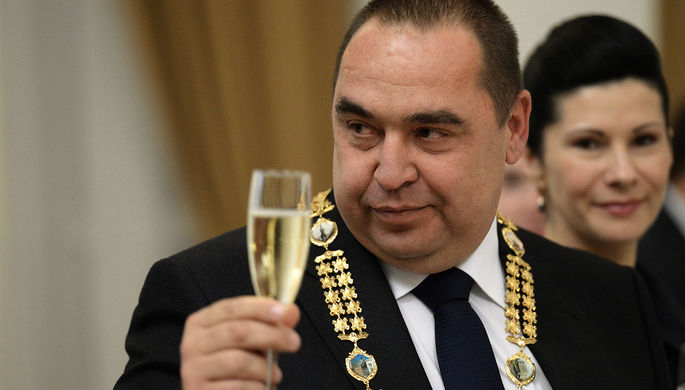 Глава самопровозглашенной ЛНР Игорь Плотницкий во время мероприятий по случаю вступления в должность...