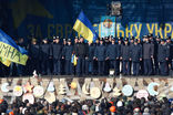 Как львовская милиция переходила на сторону защитников «евромайдана» в Киеве — подробности в репортаже «Газеты.Ru»