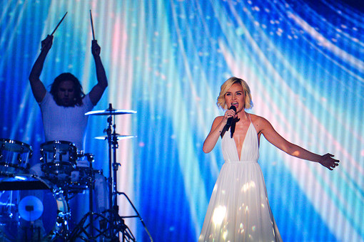 Российская певица Полина Гагарина вышла в финал музыкального конкурса ...