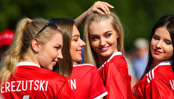 Российские болельщицы